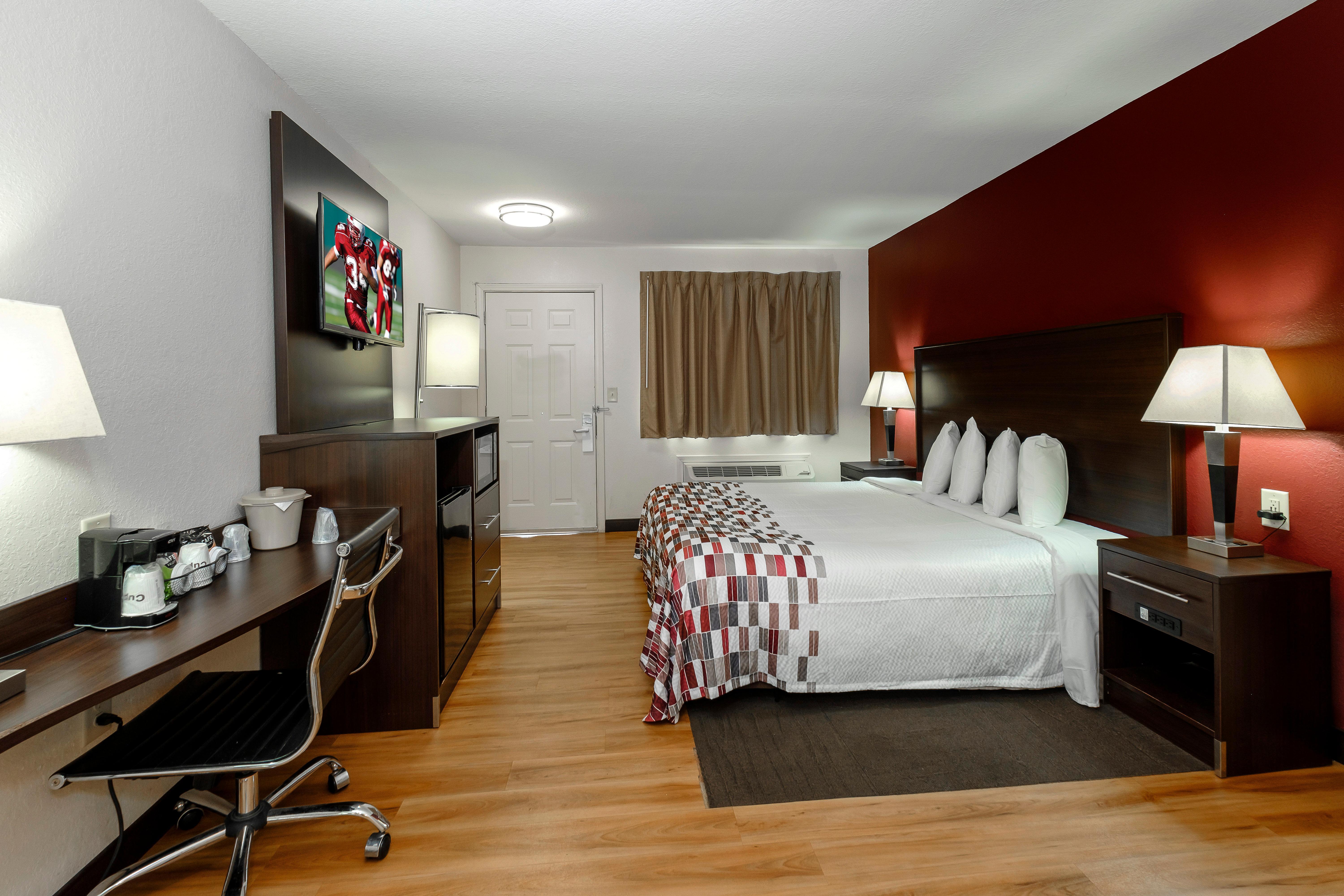 Red Roof Inn Хелен Экстерьер фото
