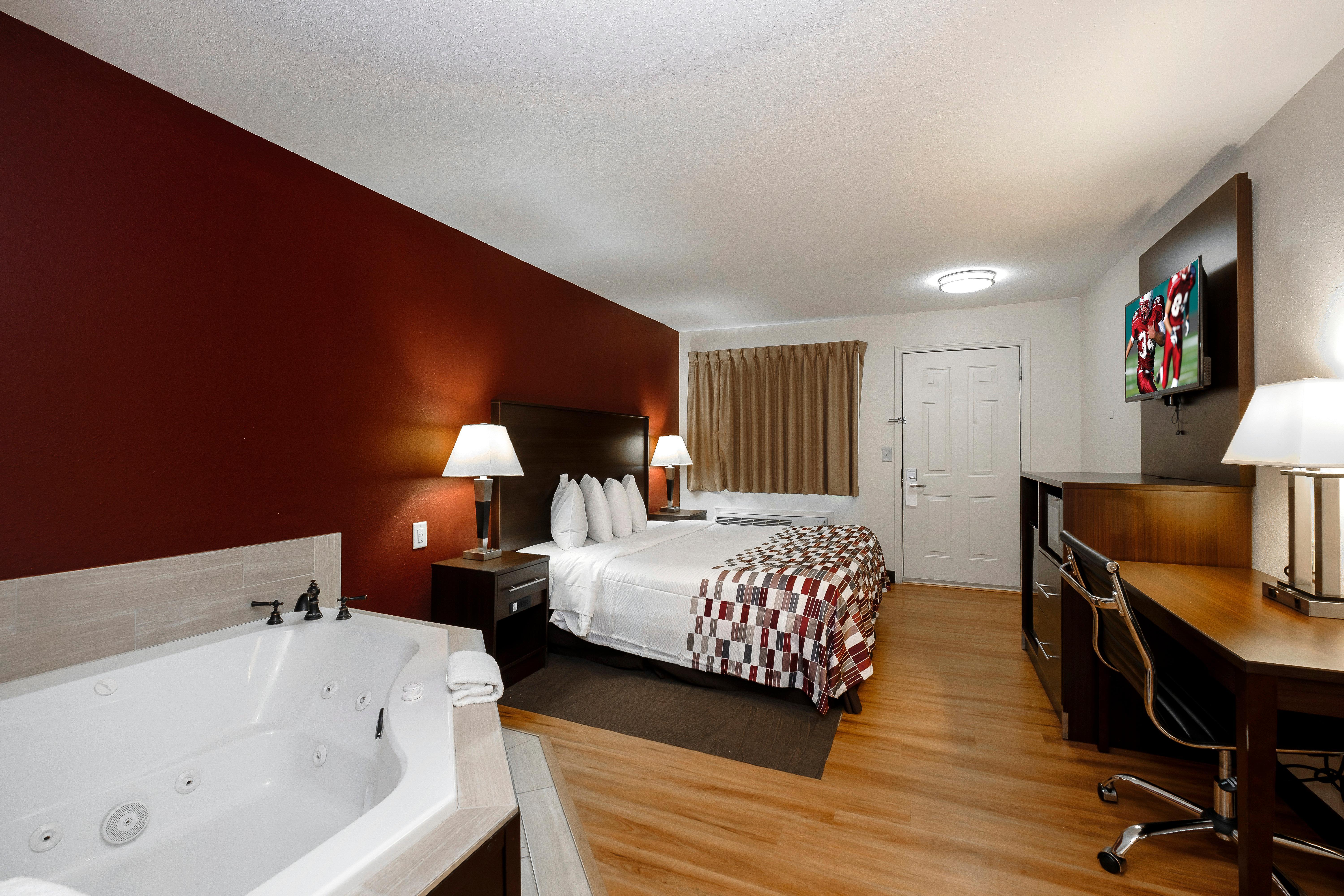Red Roof Inn Хелен Экстерьер фото