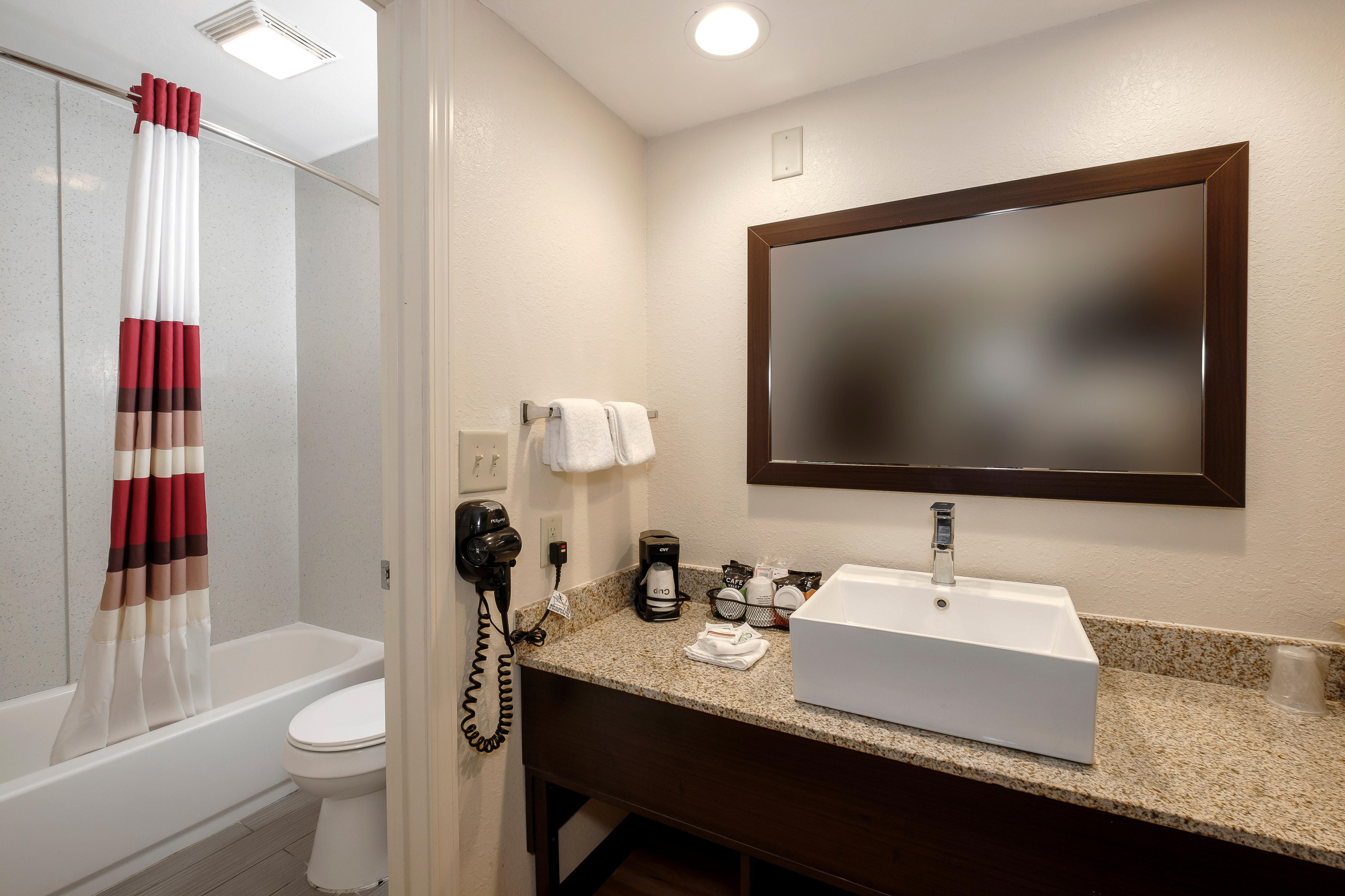 Red Roof Inn Хелен Экстерьер фото