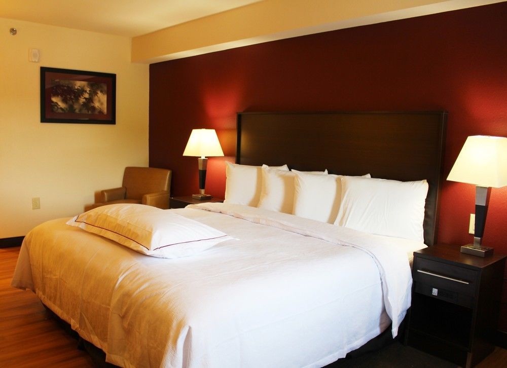 Red Roof Inn Хелен Экстерьер фото